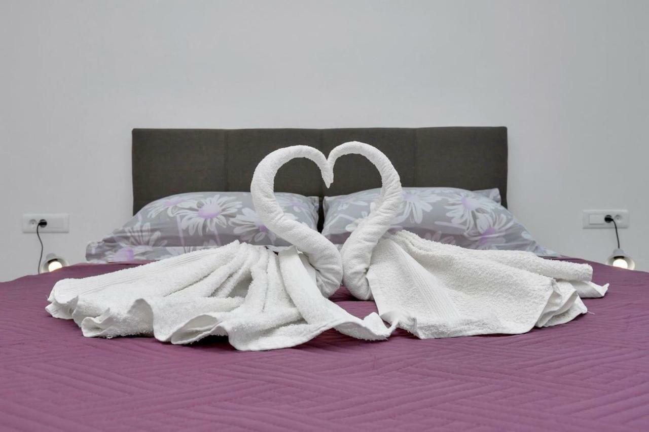 Holiday Home E Bast Bagian luar foto