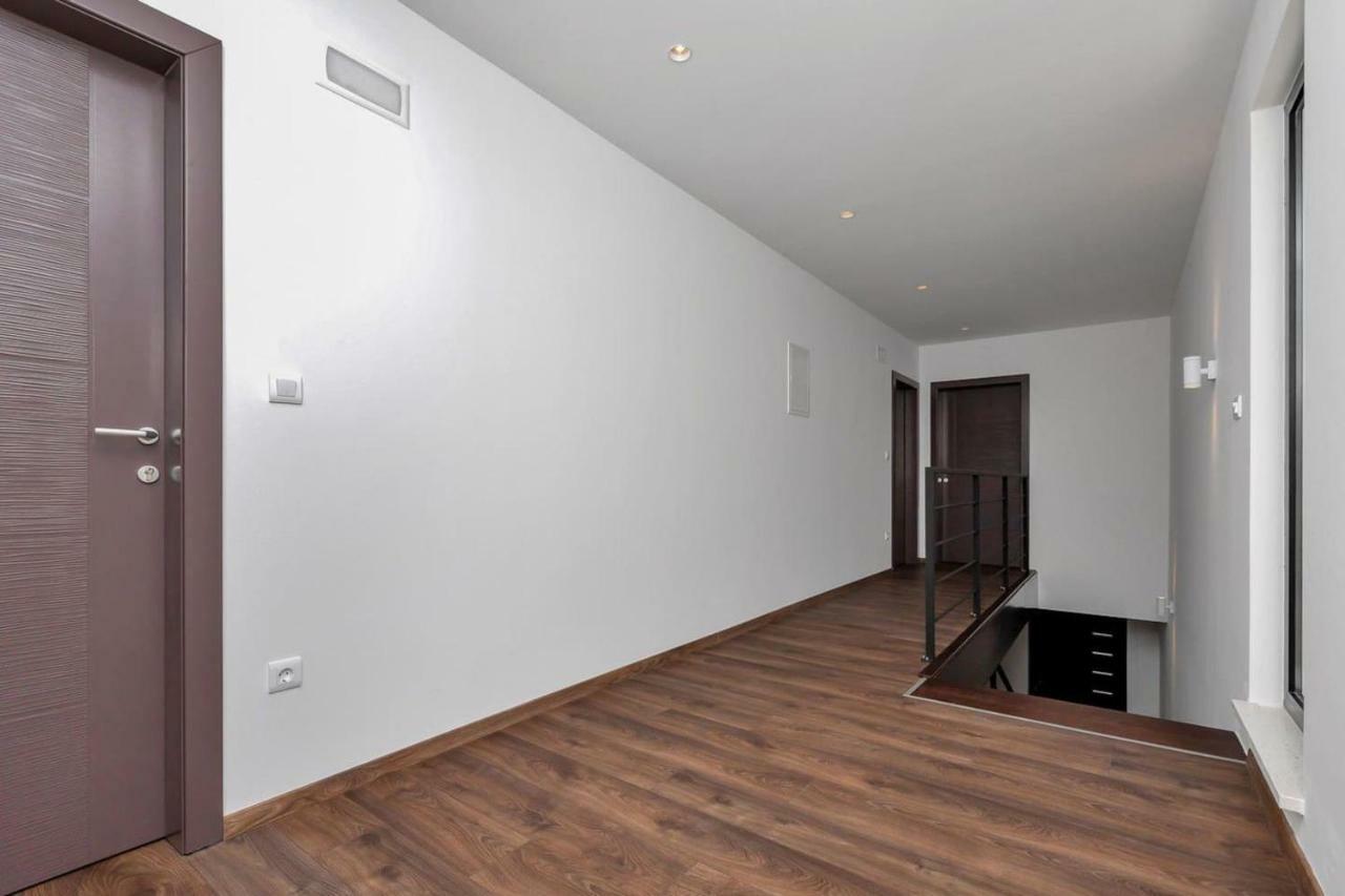 Holiday Home E Bast Bagian luar foto